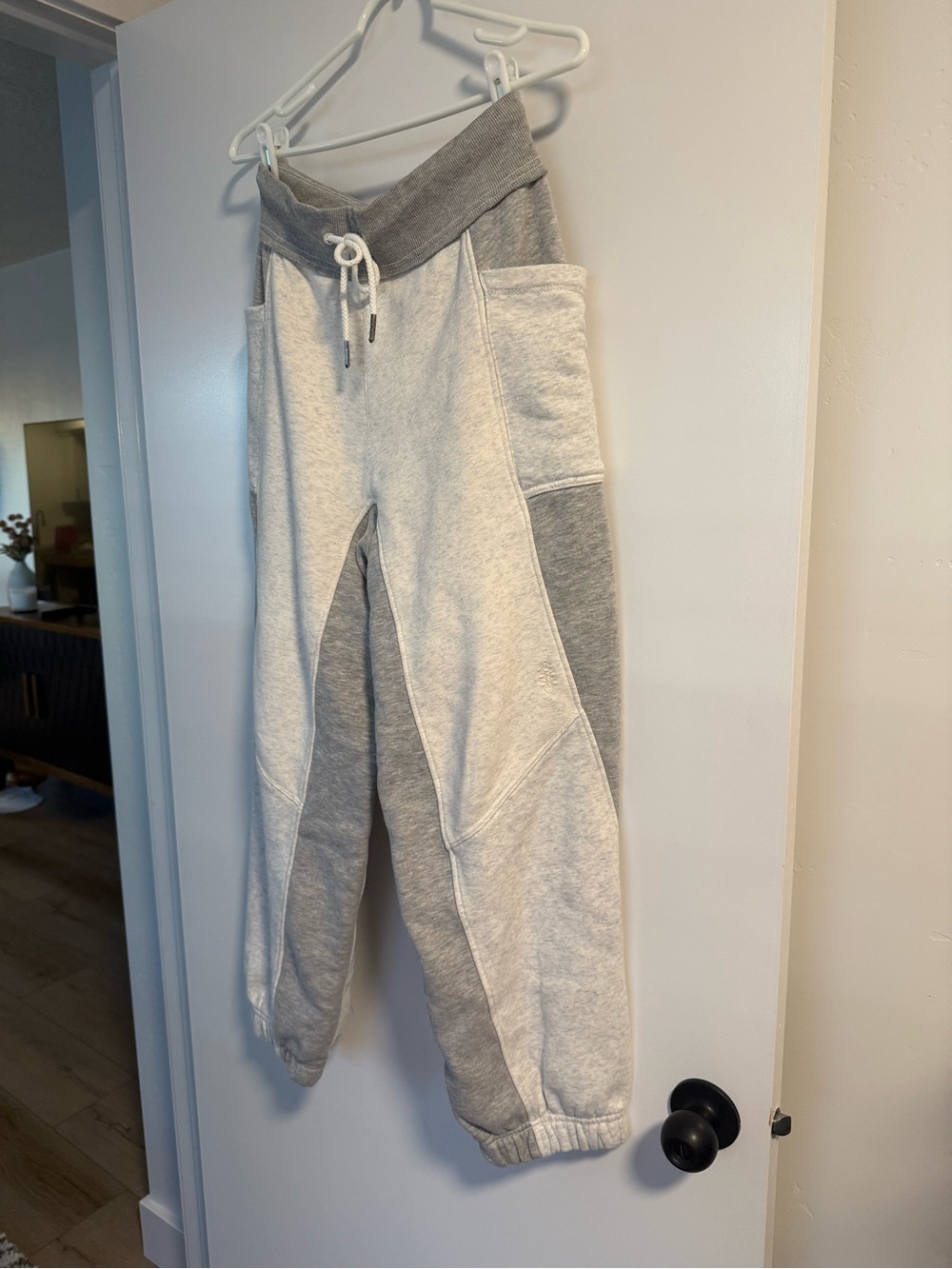 Free People Making It Joggers - Picture 6 of 12